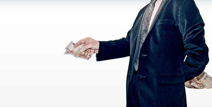 تنگنا‌های مالیاتی دولت در سال سخت کرونایی - اقتصاد 24 ...99/1/30