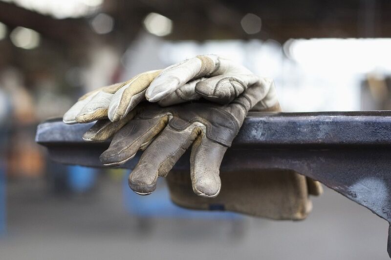 افتتاحیه‌های توخالی؛ سیاسی کاری‌ها به بهانه تولید! - باشگاه خبرنگاران جوان  99/6/9