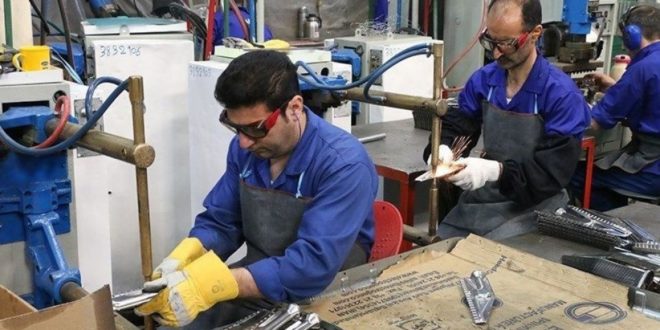 گفتگو با آرمان خالقی/بخش اول؛تولیدکنندگان همزمان با چندین عامل در حال مبارزه هستند!-تحلیل بازار 99/12/5