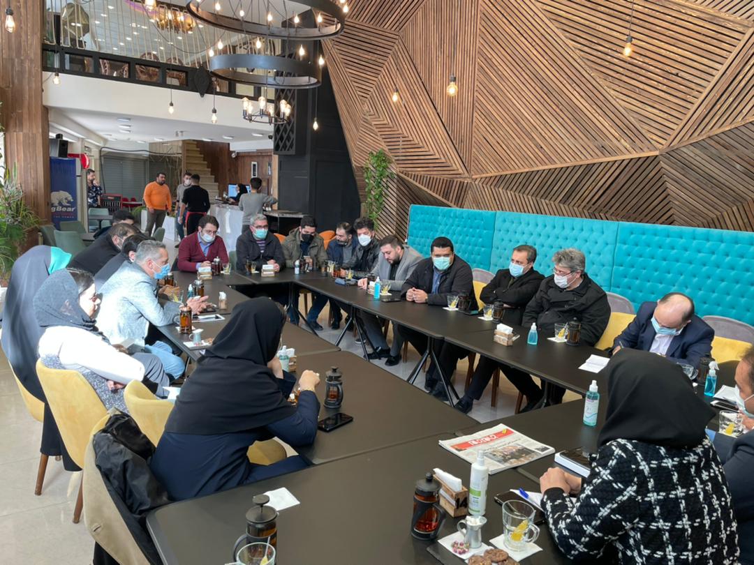 رسانه ها در زمینه رفع موانع تولید آذربایجان‌ نقش‌آفرینی کنند