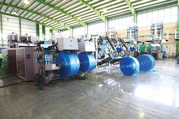 بیمه خسارت قطعی برق و گاز را جبران کند - روزنامه صمت 1400/09/08