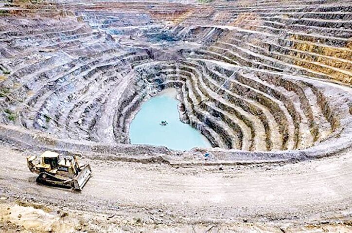 تورم‏‏‌شکن‏‏‌های معدنی - دنیای اقتصاد  1402/01/21