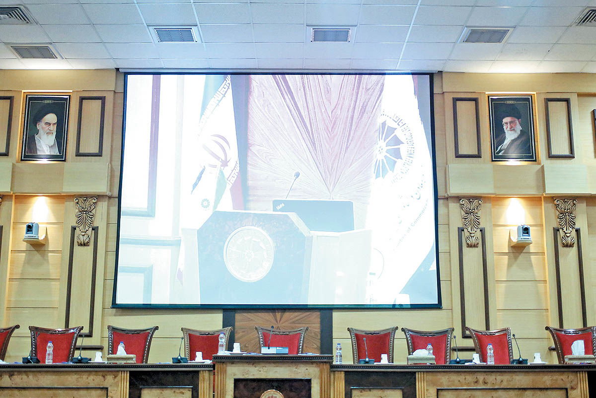 کاندیداتوری پر مناقشه - دنیای اقتصاد  1402/03/24