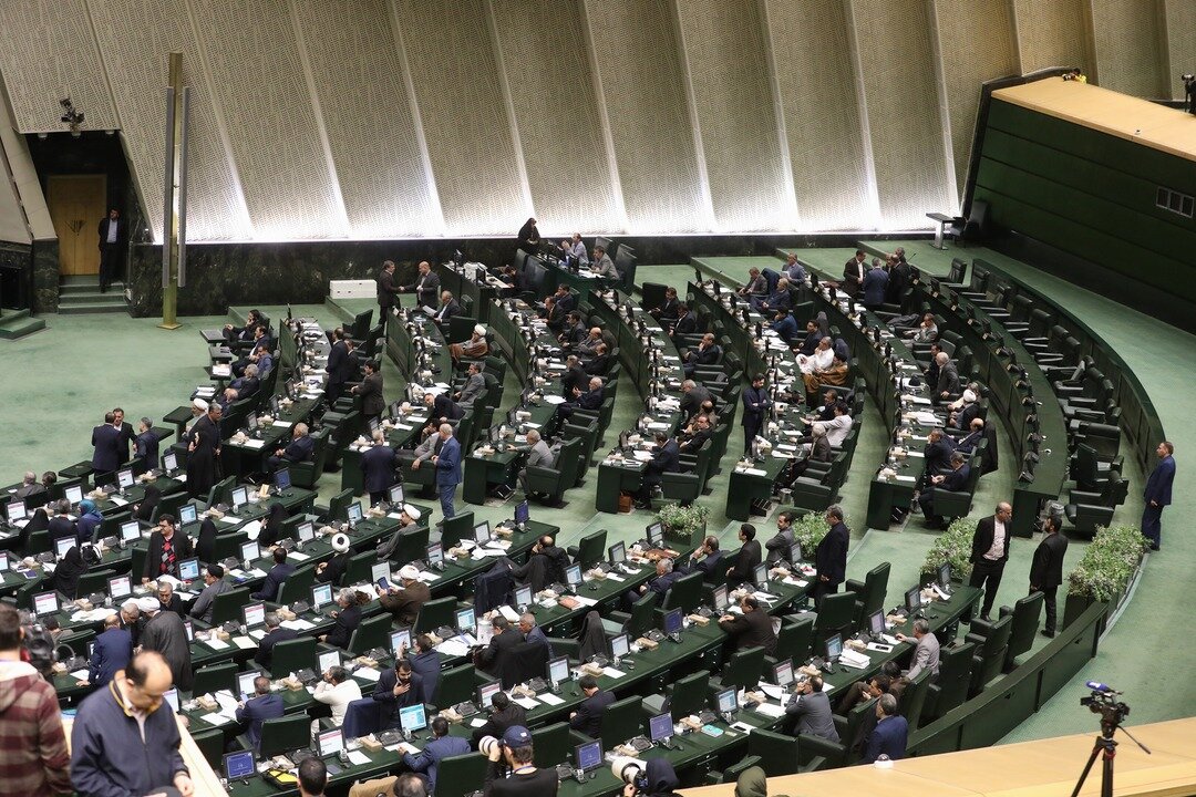 وزیر کار در تقاطع اصلاحات و آزمون مدیریتی - ایمنا 1404/01/16