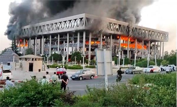 لزوم آموزش اصول پدافند غیرعامل به مدیران و کارکنان واحدهای تولیدی - خانه صمت ایران 1404/03/28